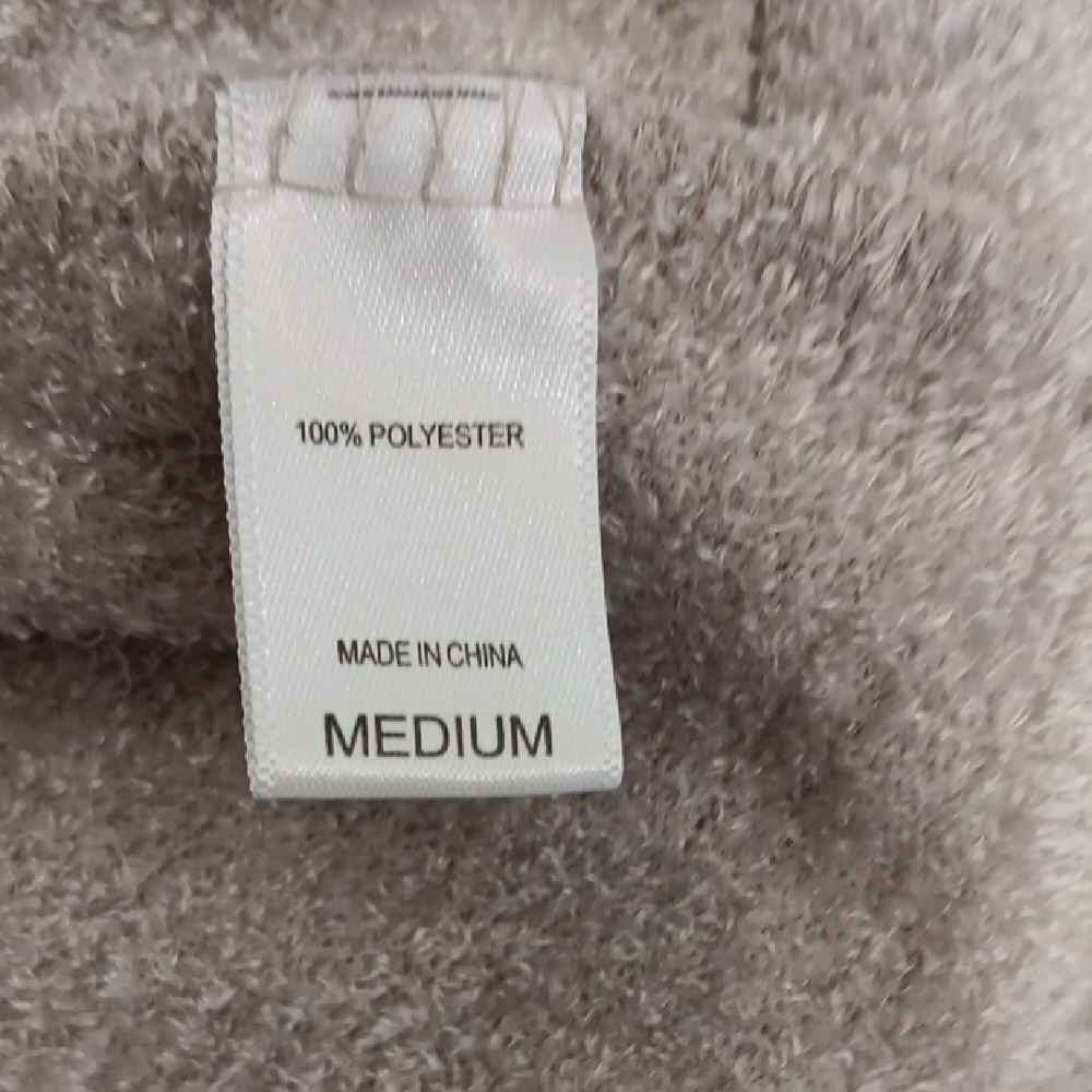 Muk Luks Cardigan Women's Size Medium Soft Taupe Wrap Front Closure - Picture 8 of 9